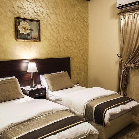 Manazel Al Sofara Aparthotel Yanbu Bagian luar foto
